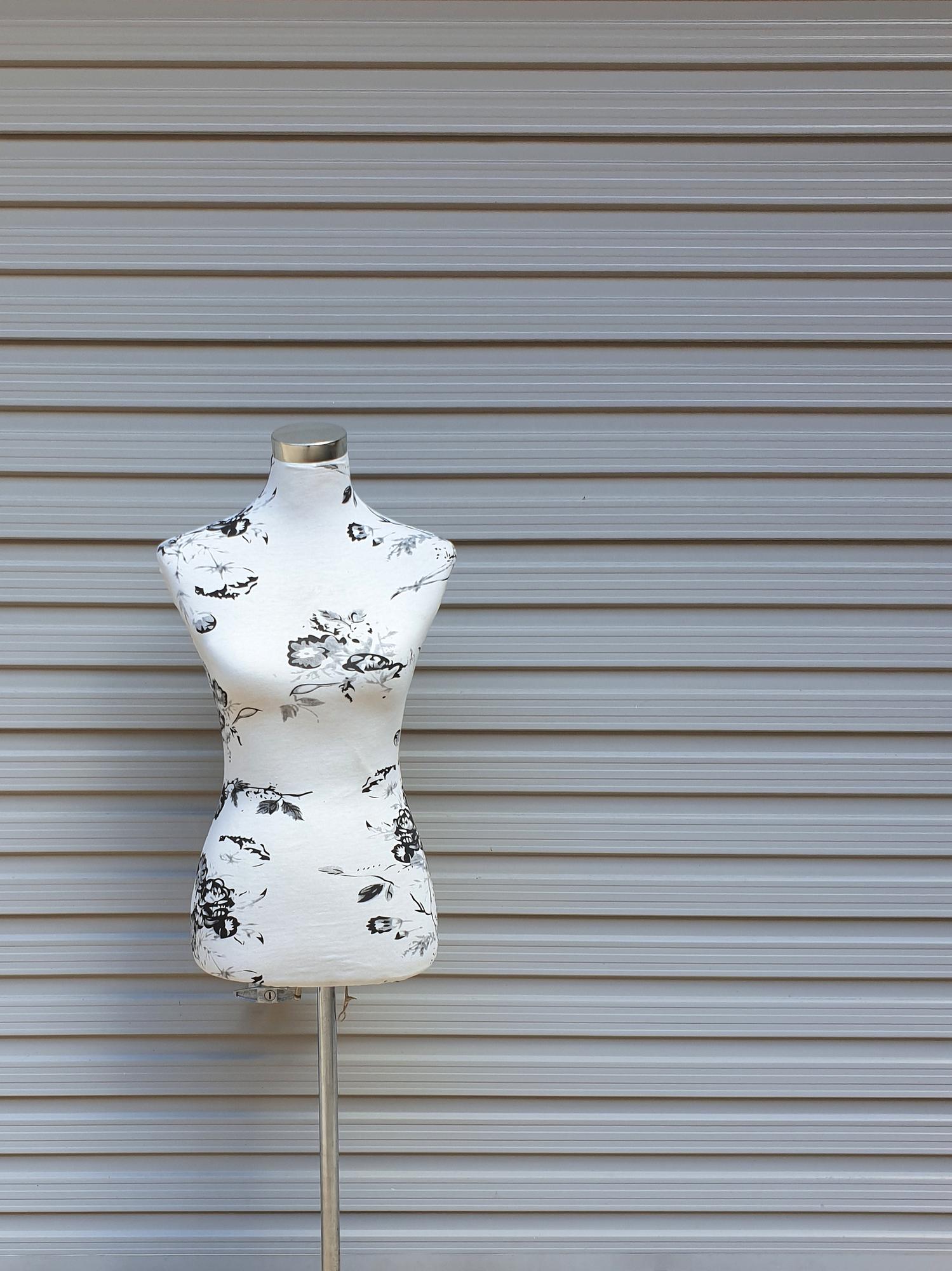 fațadă atelier broderie